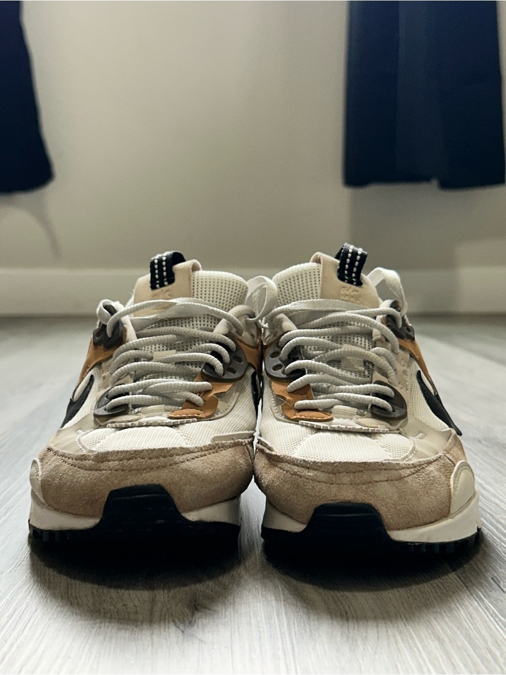 Nike Air Max 90 Futura - Picture 2 of 5